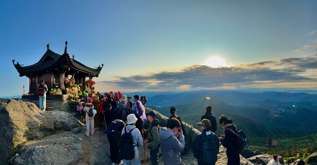 Dong Pagoda beneath the morning sunrise resembles a breathtaking painting.
